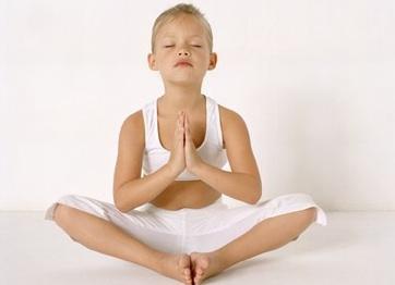 Beneficios de la práctica del yoga con los niños