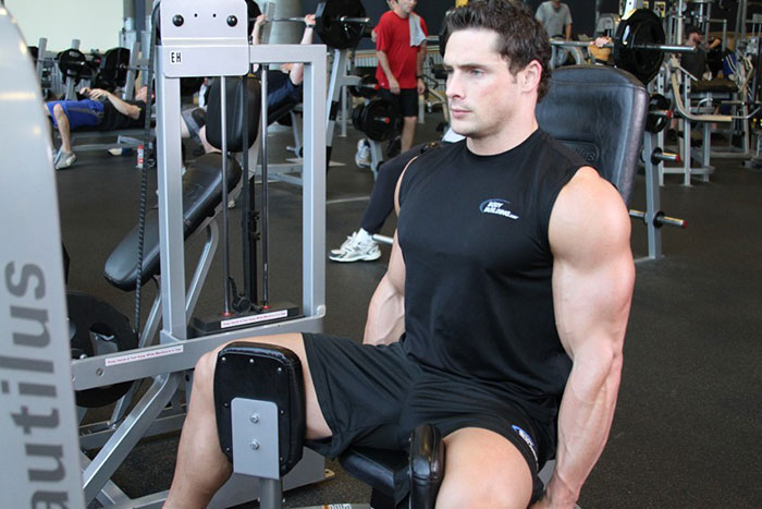 ▷ 6 máquinas de gym para fortalecer piernas y glúteos