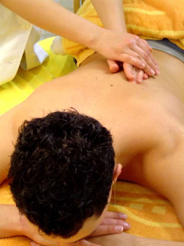 Los masajes post competencia se realizan en un máximo de 15 minutos