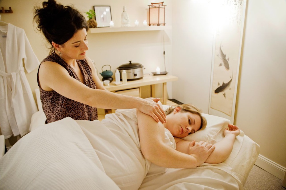 La técnica del masaje prenatal