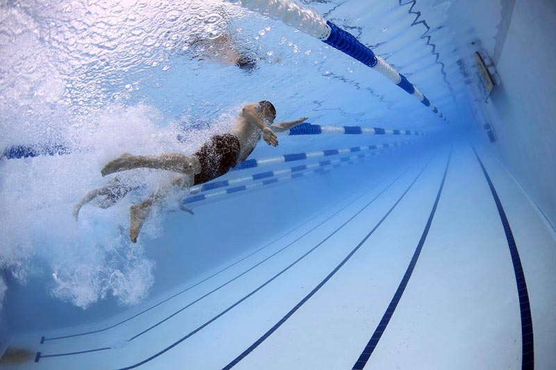 natacion-como-ejercicio-de-resistencia
