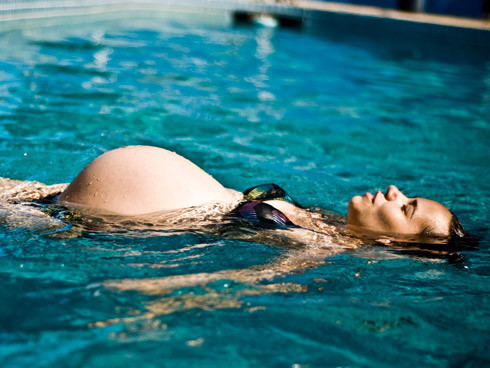 Beneficios de la natación durante el embarazo