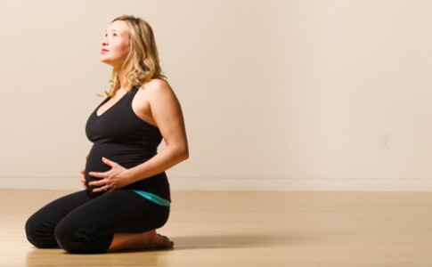 yoga durante el embarazo