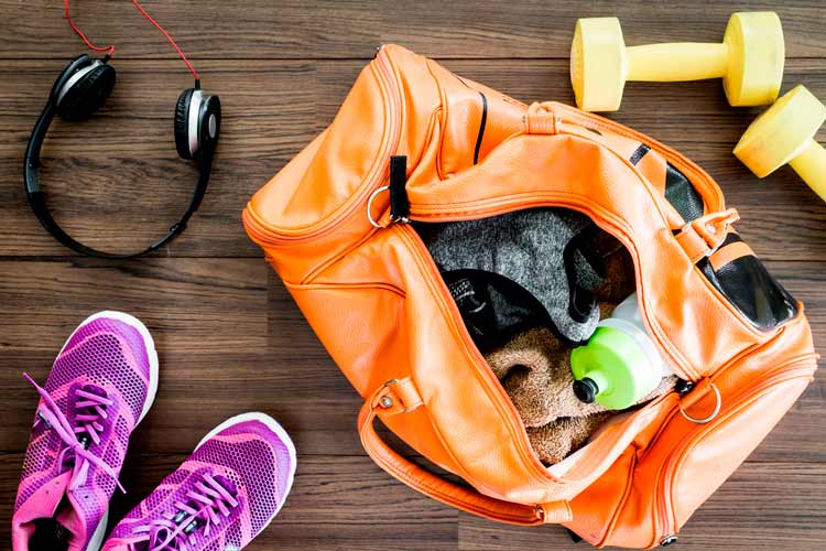 5 trucos para preparar y organizar la mochila para el gimnasio
