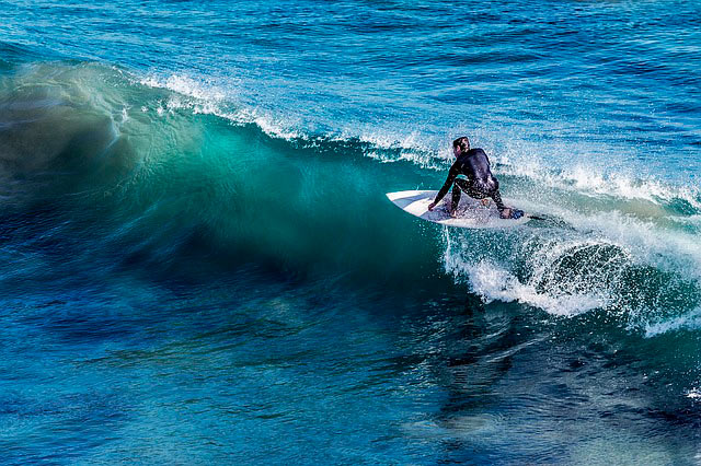 ¡Surfea este verano! Consejos para iniciarte como surfero